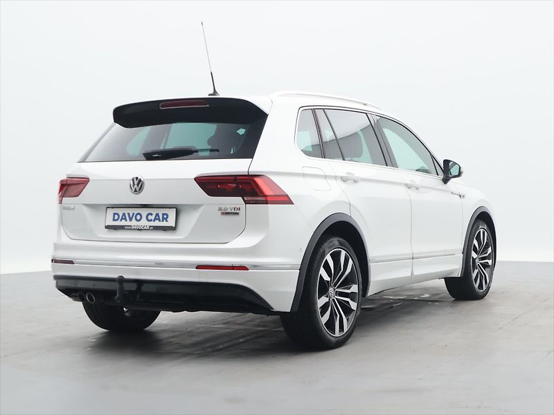 Volkswagen Tiguan 2,0 TDI 140kW 4M DSG R-Line - fotka 7 z 27