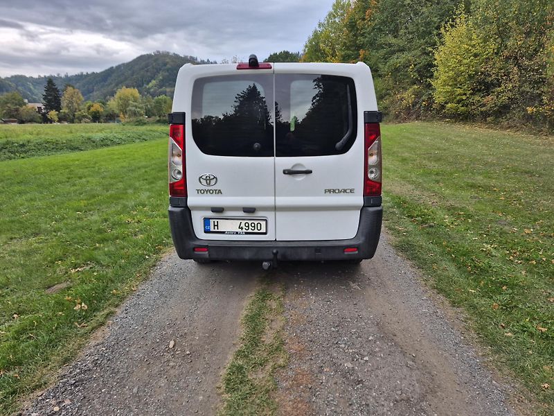 Toyota ProAce (2015) 2.0Hdi Long Tažné - fotka 12 z 20