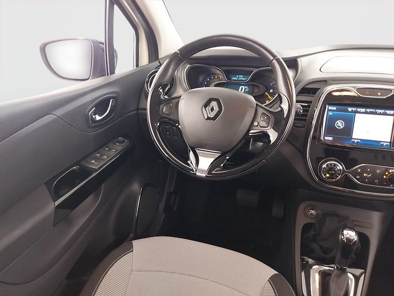 Renault Captur (2015) 1.2 TCe, Automat, Tempomat - fotka 7 z 20