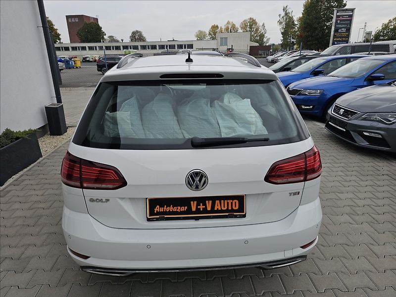 Volkswagen Golf VII 1,4 TSi Highline NAVI - fotka 7 z 52