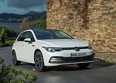 Volkswagen Golf - od 701 900, Variant od 736 900 Kč