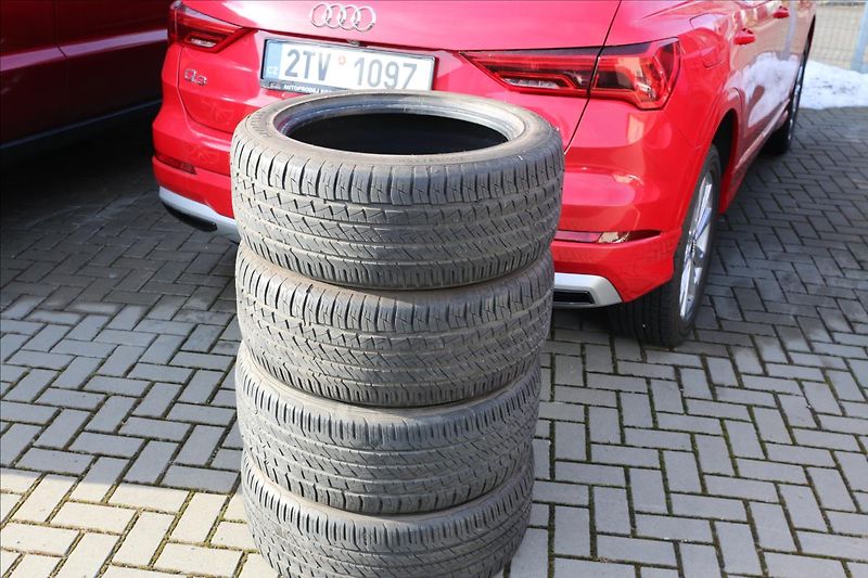 Audi Q3 (2020) 2,0 TSFi Quattro DSG - fotka 53 z 54