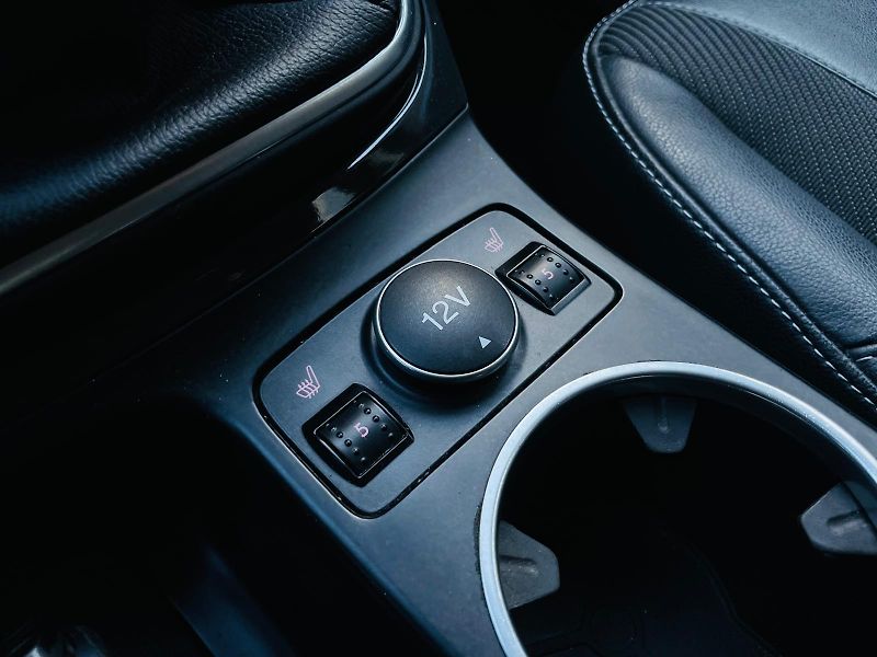 Ford Kuga 2.0TDCi MANUÁL SERVISKA TAŽNÉ  - fotka 37 z 46