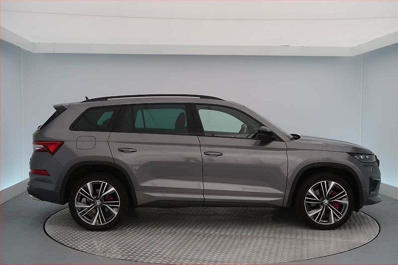 Škoda Kodiaq (2022) RS 2.0 TSI - fotka 6 z 22