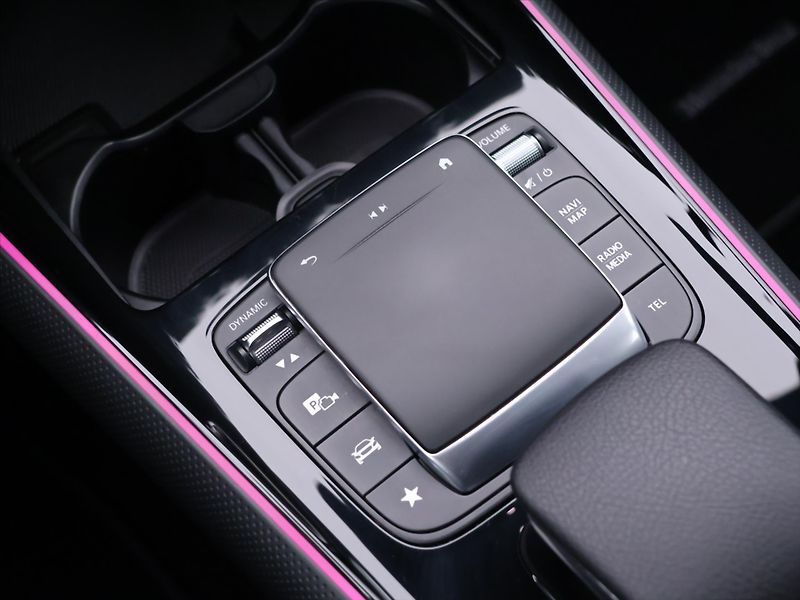 Mercedes-Benz Třídy B 2,0 200d 110kW Aut. LED CZ - fotka 28 z 36