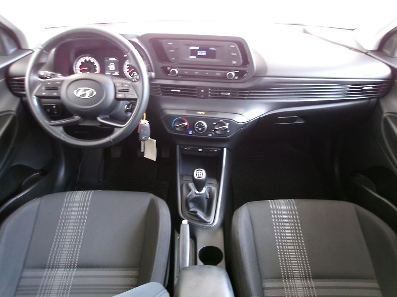Hyundai Bayon (2023) 1.2i 62kW Comfort Club - fotka 10 z 23