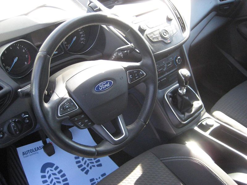 Ford C-MAX 1.5 Ecob 110kW 1.maj-DPH-ČR!!! - fotka 14 z 30