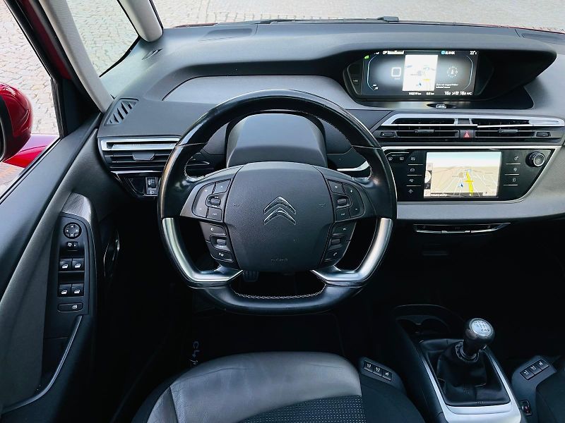 Citroën Grand C4 Picasso 2.0HDi MAN 7MÍST KAMERY TAŽNÉ - fotka 50 z 60
