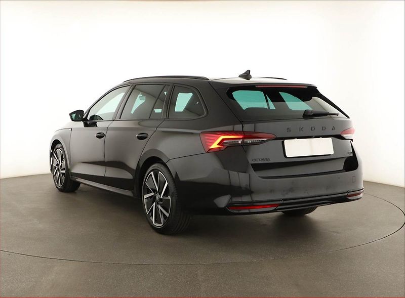 Škoda Octavia (2025) 2.0 TSI, SPORTLINE, AUTOMAT - fotka 4 z 20