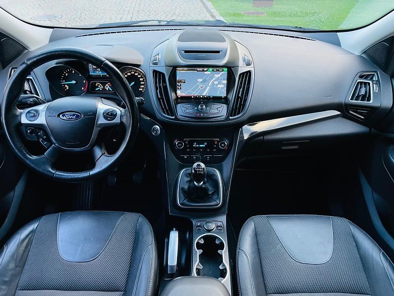 Ford Kuga 2.0TDCi MANUÁL SERVISKA TAŽNÉ  - fotka 23 z 46
