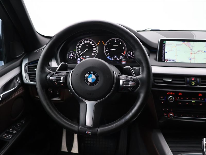 BMW X5 3,0 Xd M-paket CZ Kůže Navi - fotka 18 z 32