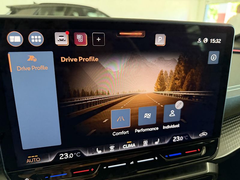 Cupra Formentor (2026) 2.0TDI TRIBE 150k DSG ZÁRUKA 5 - fotka 43 z 46