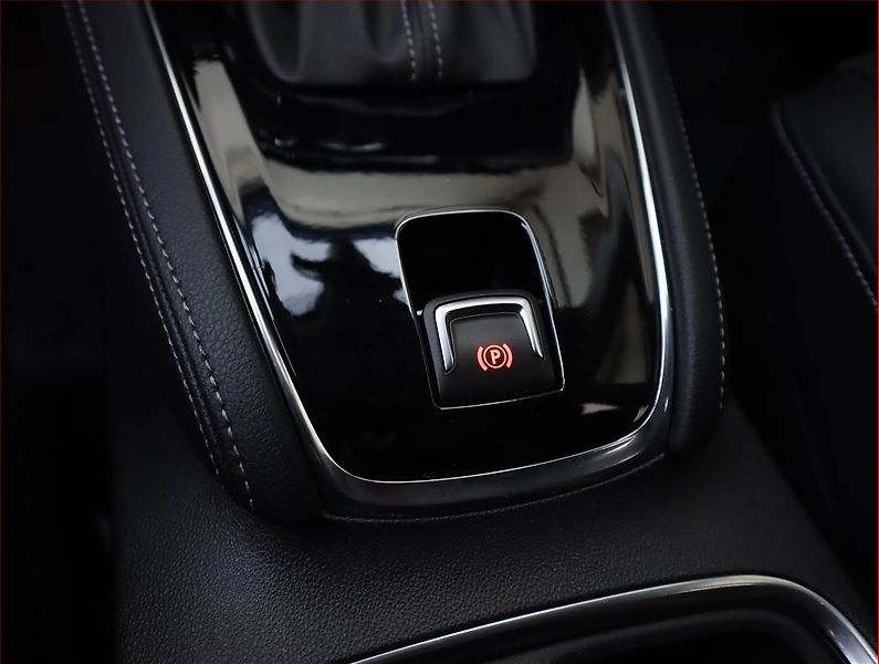 Opel Grandland X (2018) Elegance 1.2 Turbo, Automat - fotka 23 z 24