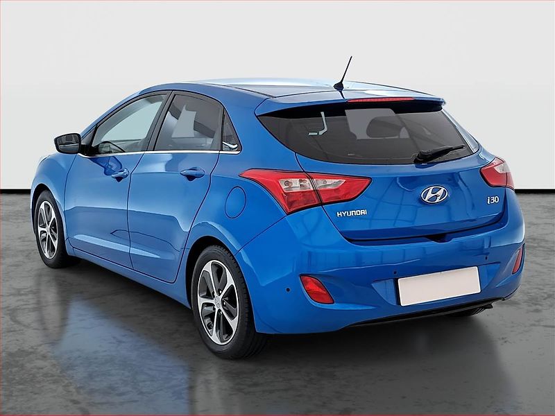 Hyundai i30 (2016) 1.6 GDI, Serv.kniha, Tempomat - fotka 4 z 20
