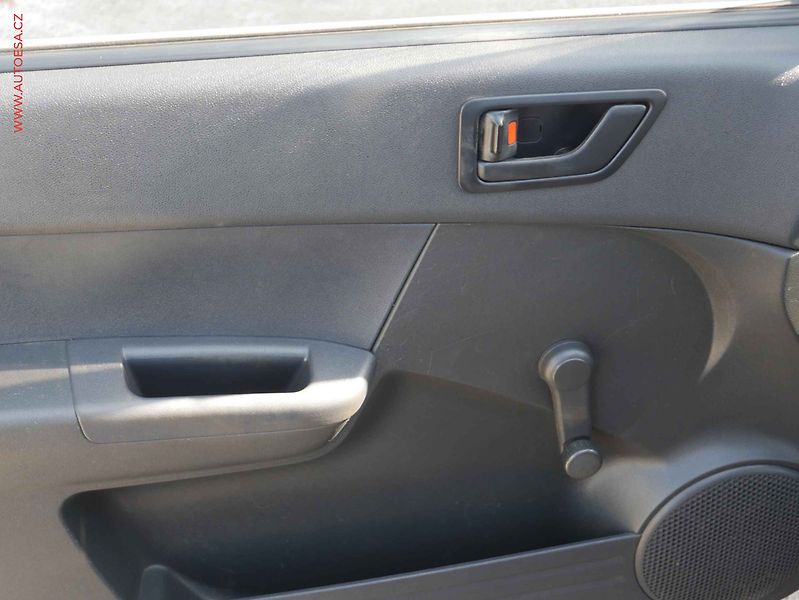 Hyundai Getz (2007) 1.1 i, 2.maj,ČR, STK8/27 - fotka 14 z 14