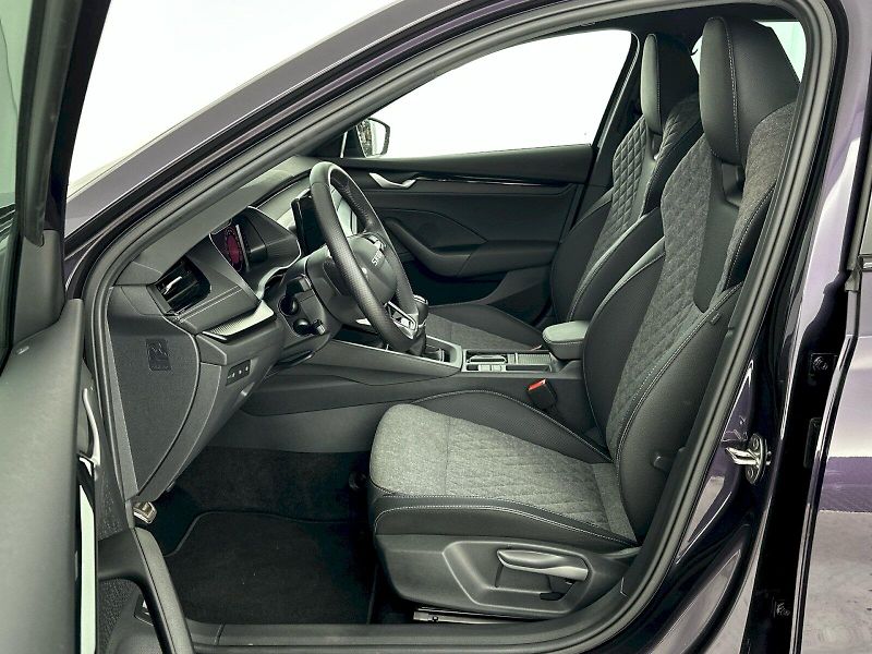 Škoda Octavia (2025) Combi 1.5TSI 110kW SportLine - fotka 7 z 32