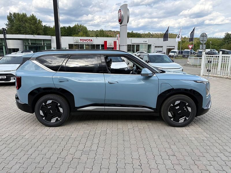 Kia EV5 (2026) 4x2 L.E. 160 KW + 81,4 KWH - fotka 8 z 20