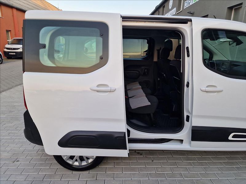 Citroën Berlingo 1.5 BlueHDi S&S M PROFI+ Feel - fotka 16 z 50