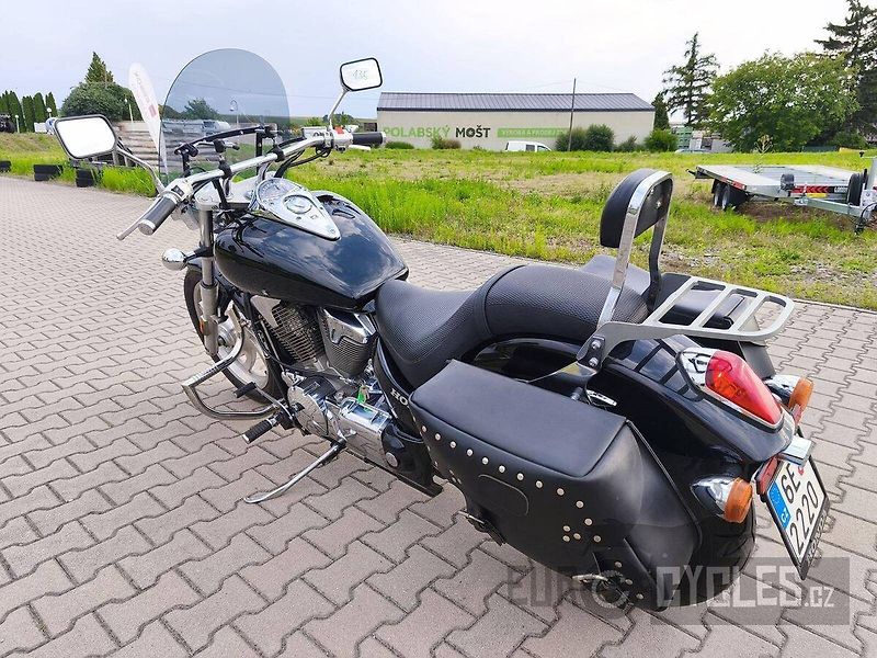 Honda VTX 1300 (2006) - fotka 8 z 13