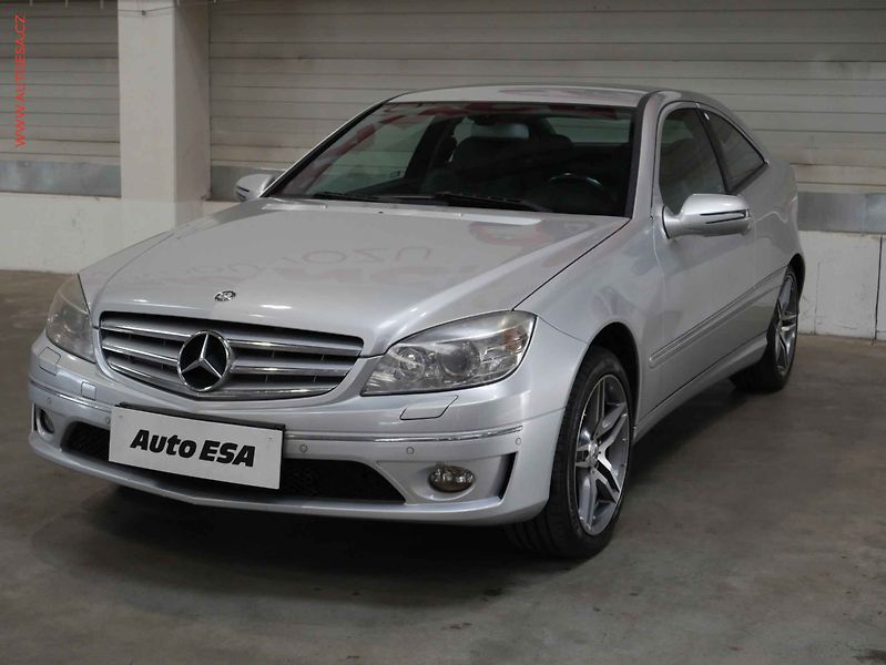 Mercedes-Benz CLC (2010) 1.6 i, ČR, AT, xenon, AC - fotka 3 z 17