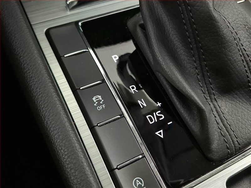 Škoda Superb (2020) Style Plus 2.0 TSI - fotka 18 z 21