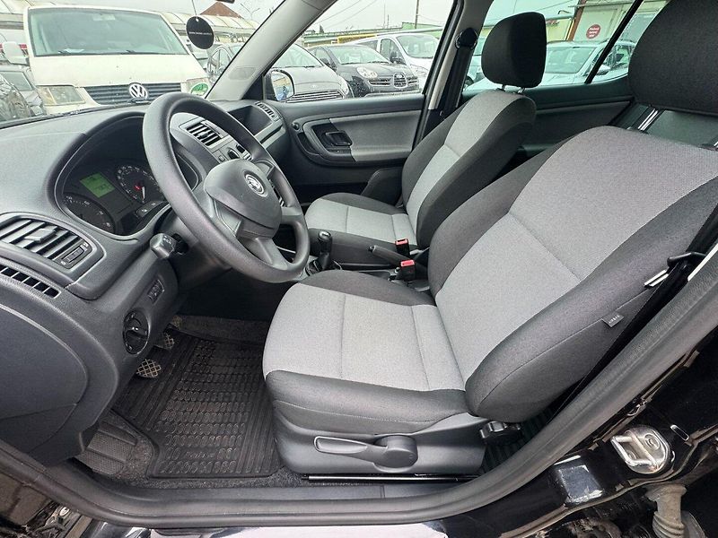 Škoda Fabia (2013) 1,2 HTP 51 KW KM STK 1. MAJ. - fotka 18 z 49