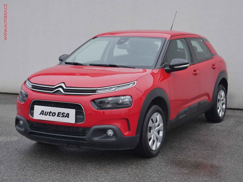 Citroën C4 Cactus (2019) 1.2 PT, 1.maj,ČR, AC, temp - fotka 3 z 19