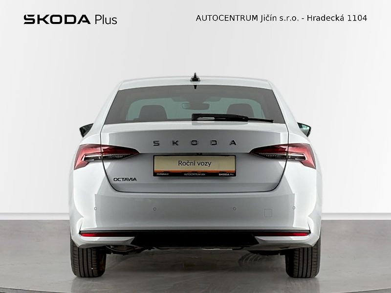 Škoda Octavia (2025) DSG 1.5TSI 110kW Top Selection - fotka 6 z 29