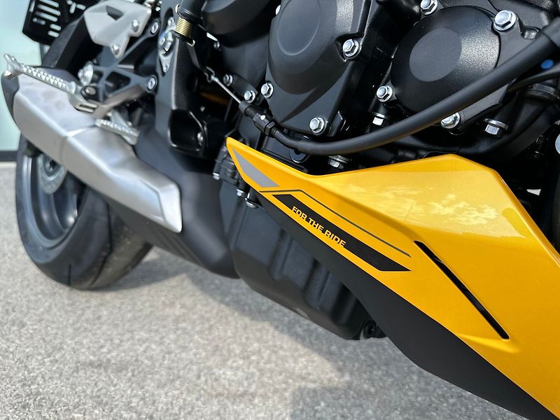 Triumph (2026) Street Triple 765 RS - fotka 9 z 12