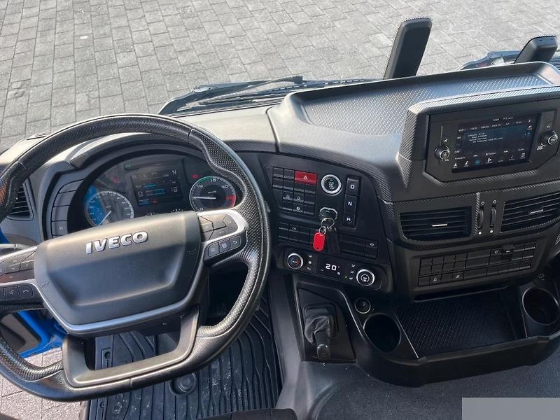 Iveco X-WAY (2022) 480 8x4 Bordmatik EURO 6 - fotka 13 z 14