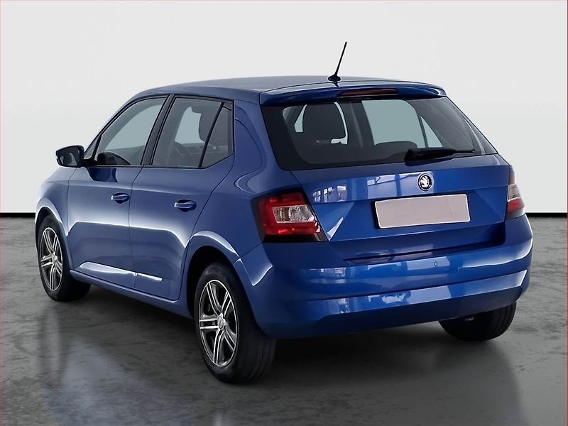 Škoda Fabia (2016) 1.2 TSI, Park. senzory - fotka 4 z 16