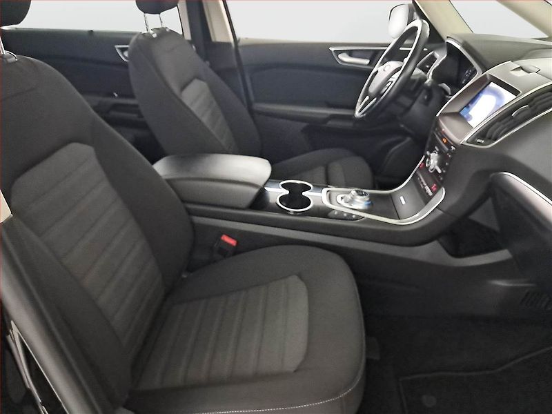 Ford Galaxy (2021) 2.0 EcoBlue - fotka 8 z 17
