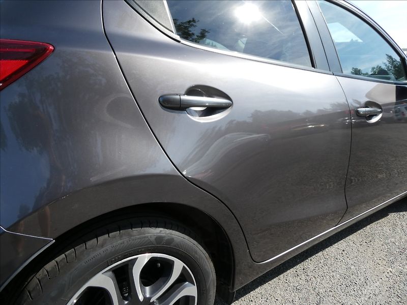 Mazda 2 1,5 Skyactiv 66kW,2xkola,NAVIG - fotka 13 z 59