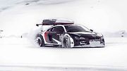 Audi R8 Camo. „Úplně poslední design na této R8 s nějakým tím maskováním. Než jsem ji prodal, byla s ní pořádná zábava na sněhu!“