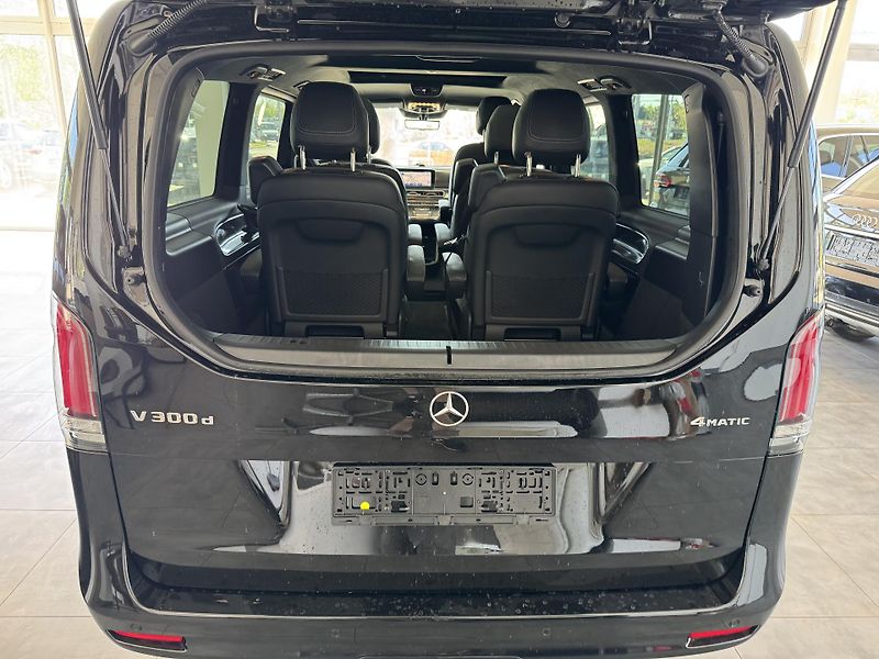 Mercedes-Benz Třídy V (2026) V300d 4M L EXCLUSIVE AMG - fotka 14 z 45