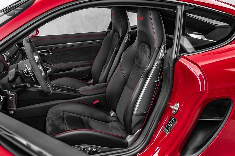 Porsche Cayman GTS, 1.majitel, TOP stav - fotka 15 z 26