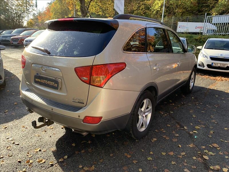 Hyundai ix55 3,0 CRDi AUTOMAT,7.MÍST,ČR - fotka 5 z 21