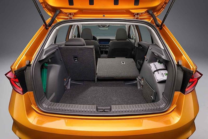 Nová Škoda Fabia na délku měří 411 centimetrů