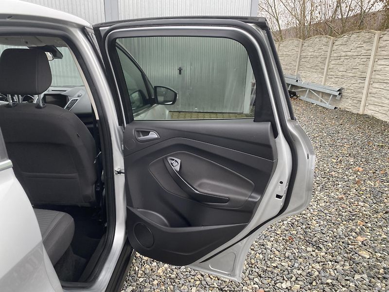 Ford C-MAX 1.5TDC-i 120PS NEW MODEL NAVI! - fotka 118 z 155