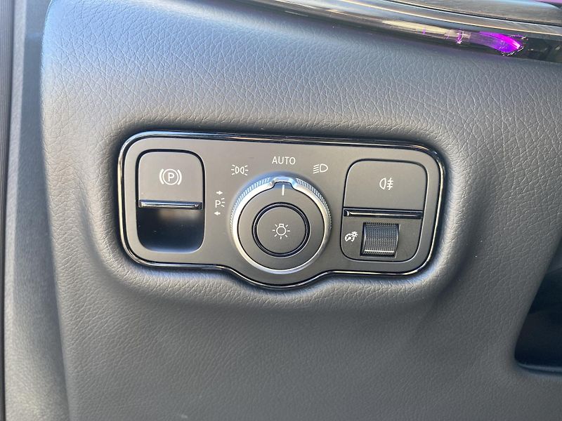 Mercedes-Benz Třídy V V 250d AVANTGARDE XL 4M - fotka 24 z 28