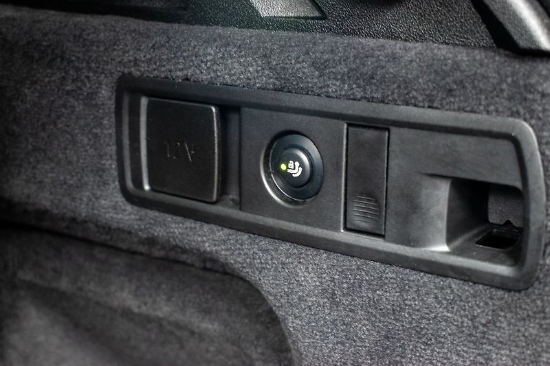 BMW X5 30d xD ///M*ZÁRUKA 9/27*7míst* - fotka 62 z 74