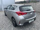 Toyota Auris 1.8i 16v HYBRID AUT SERVIS TOP - náhled 34