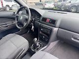 Škoda Octavia (2003) 1,6 SR 75 KW 2 MAJ STK KM - náhled 36