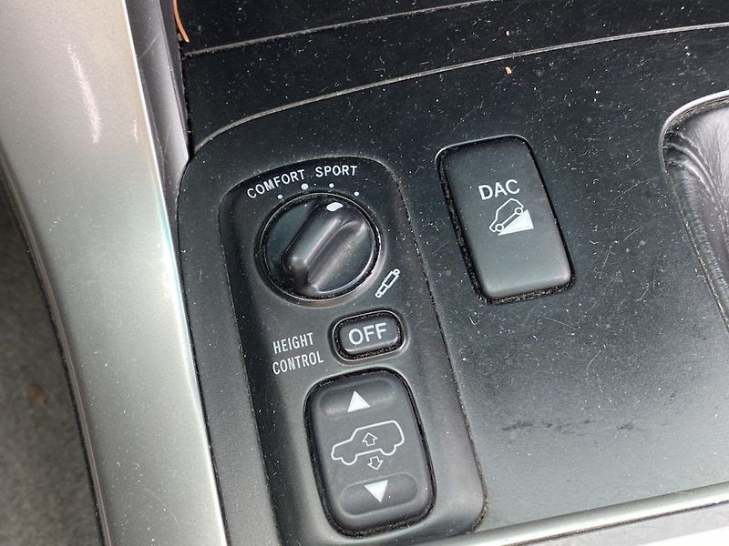 Toyota Land Cruiser 3.0D, ČR, 4x4, automat - fotka 15 z 16