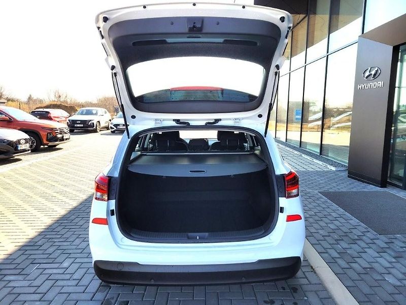 Hyundai i30 (2026) 1,0 T-GDI 85kW MT COMFORT  - fotka 7 z 27