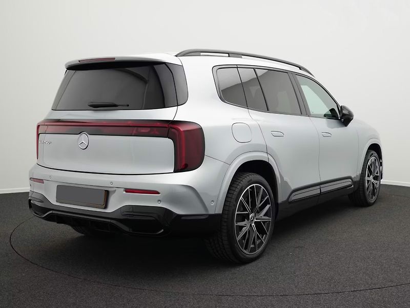 Mercedes-Benz GLB 250+ AMG Advanced+ Pano MULTIB - fotka 7 z 14