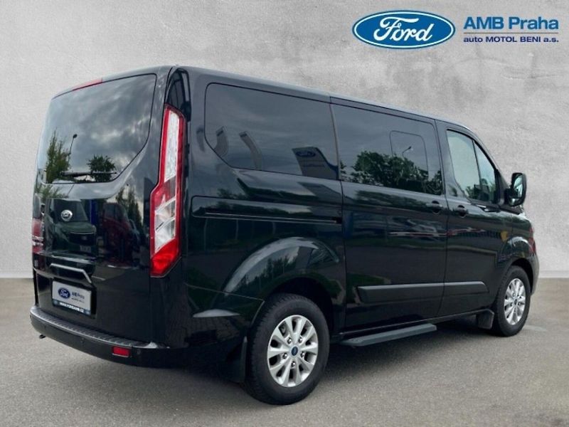 Ford Tourneo Custom 2,0ECOBLUE,77kW,CZ,DPH - fotka 4 z 14