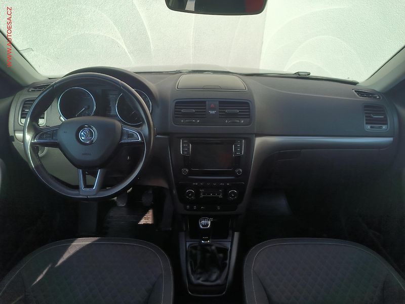Škoda Yeti (2017) 2.0TDi, Drive, bixen - fotka 8 z 23
