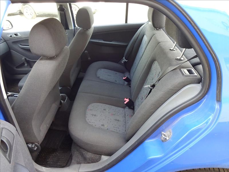 Škoda Fabia I 1,2 i40kW - fotka 21 z 42