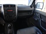 Suzuki Jimny (2006) 1.3 16V, 4X4, Vyhř. sedaček - náhled 8